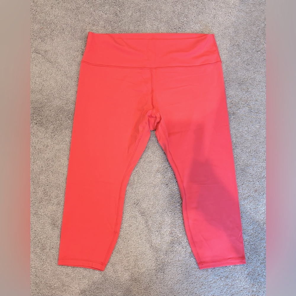 Athleta Transcend 7/8 Leggings - Picture 2 of 5